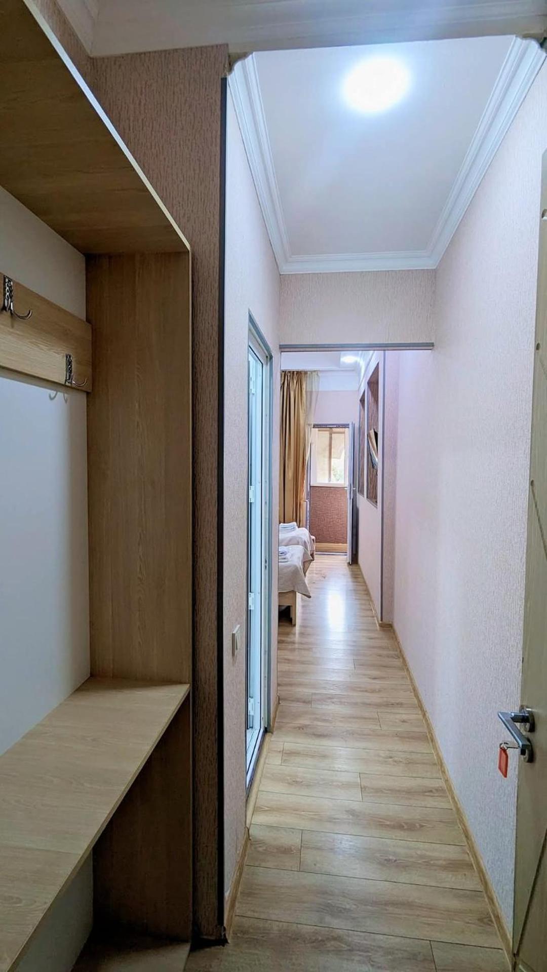 Dkd-Bridge Hotel Tbilisi Ngoại thất bức ảnh